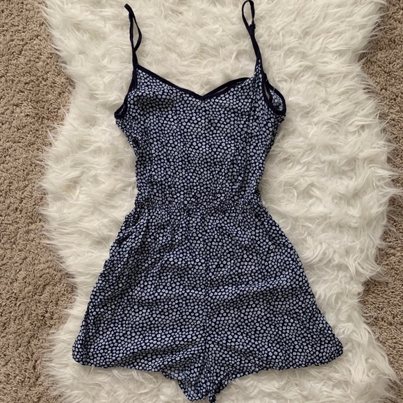 H&M Pants - SAVE cute summer romper
